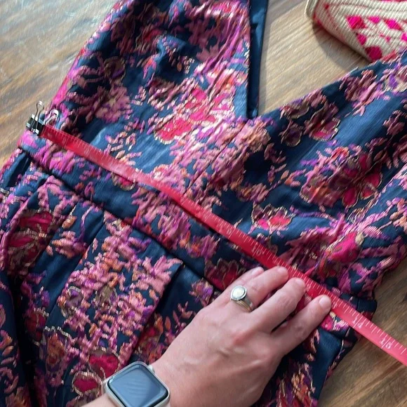 Badgley Mischka Floral Jacquard Gown! Pinks, purples, blue, gold & multicolor! - Picture 17 of 17